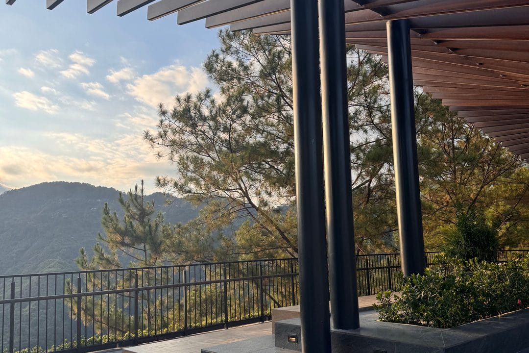 Toldo o pérgola bioclimática: cómo instalar sombra en tu terraza este verano