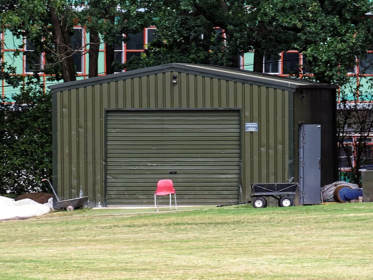 Reparación y mantenimiento de tejados: guía práctica para propietarios