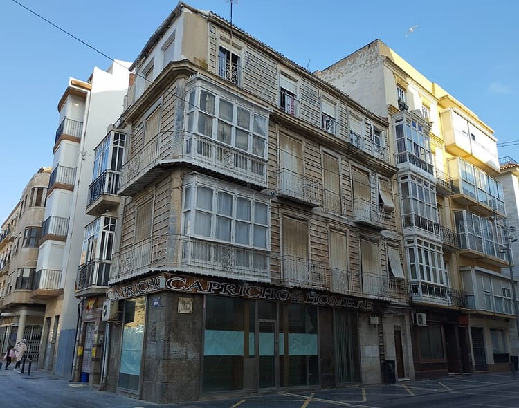 Cómo reformar un piso antiguo en España: por dónde empezar y cuánto cuesta